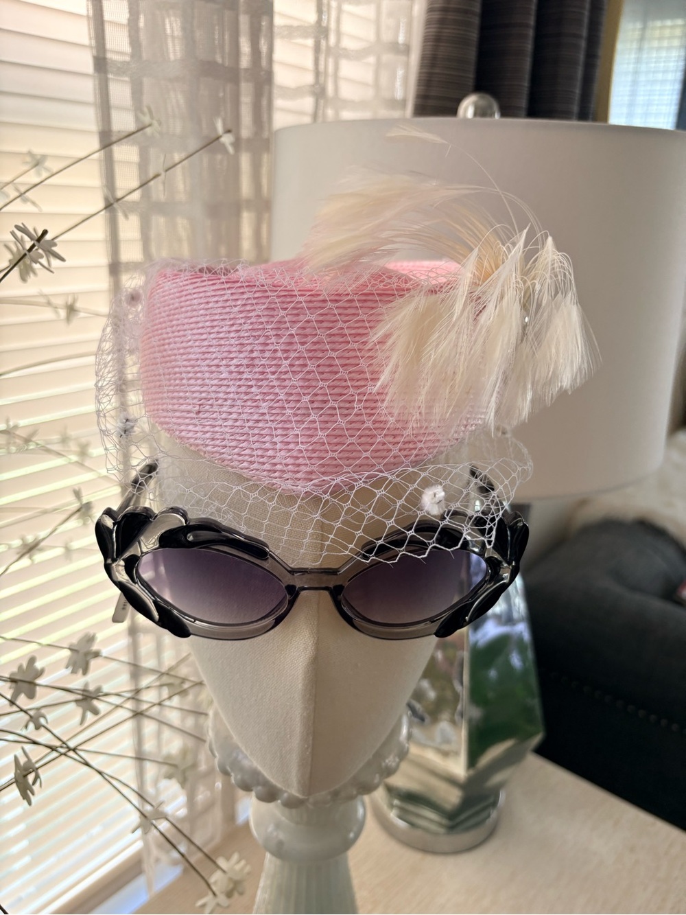 VTG NWT Sandra Pink Pillbox Feather Veil Hat